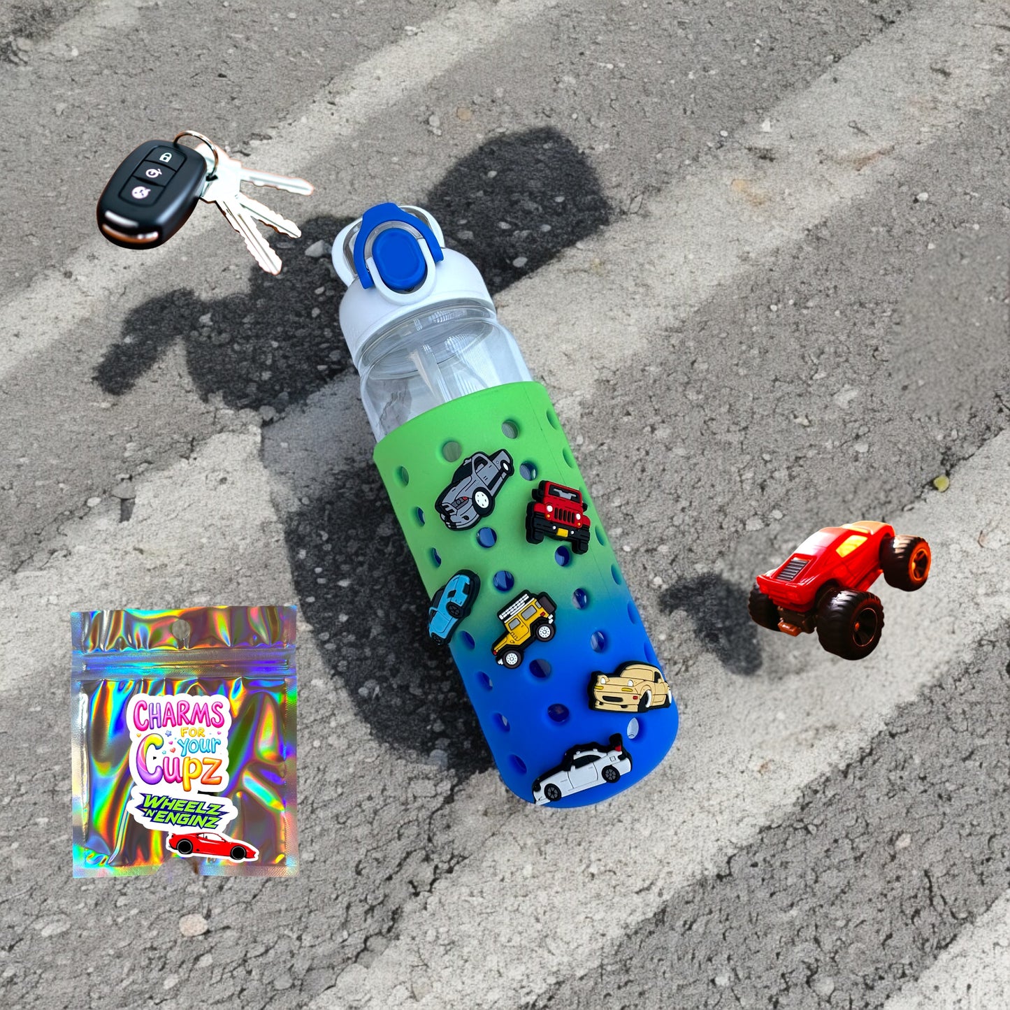 “Carz” misc. 6 piece charm bundle set