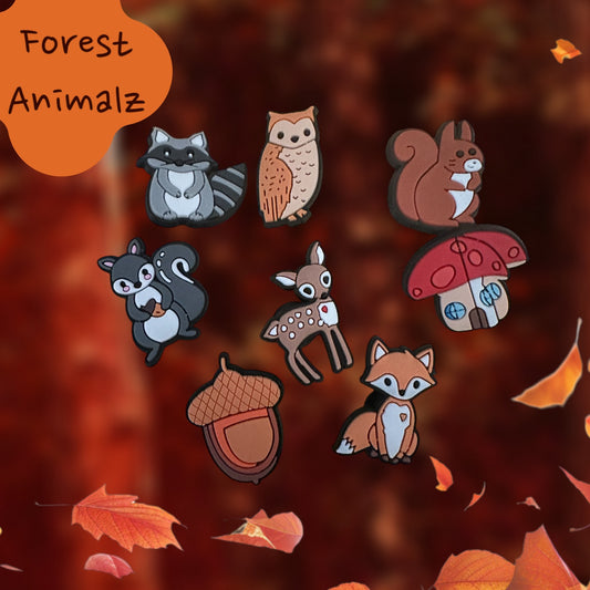 Forest Animalz 8 piece charm bundle set